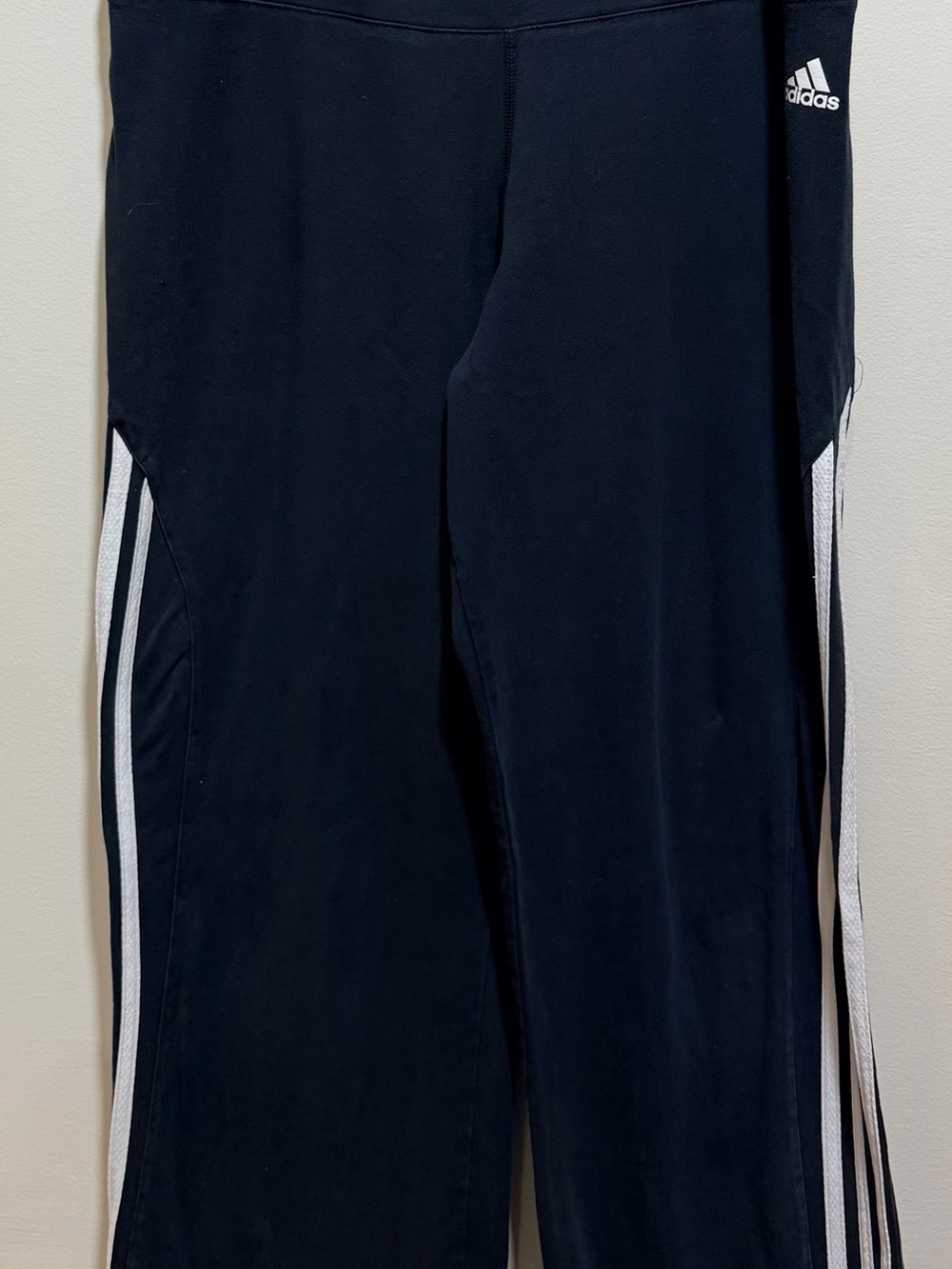 2005 Women’s adidas Black Track Pants with classic  3-line White Stripe ~ Size L - Picture 5 of 8